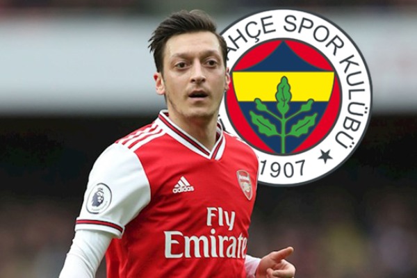 Oezil lên tiếng về việc chuyển đến Fenerbahce