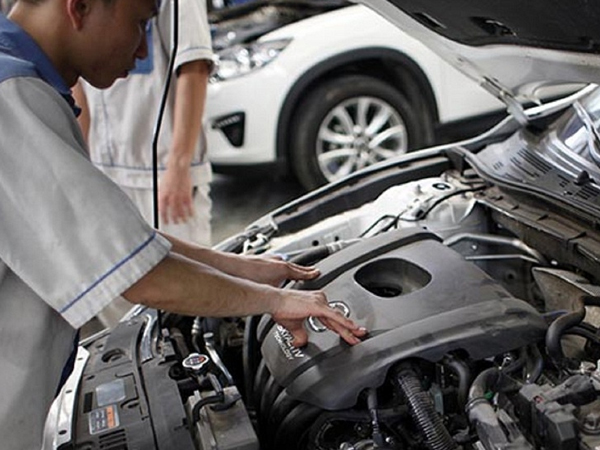 Những tiếng ồn lạ trên ô tô tài xế nên chú ý
