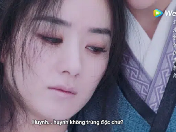 Hữu Phỉ: Triệu Lệ Dĩnh trúng độc nằm trong tay Vương Nhất Bác, phản ứng ngược đời của netizen gây chú ý