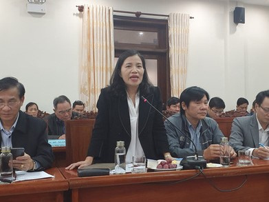 Gần 100 công nhân nghi ngộ độc thực phẩm sau bữa ăn trưa