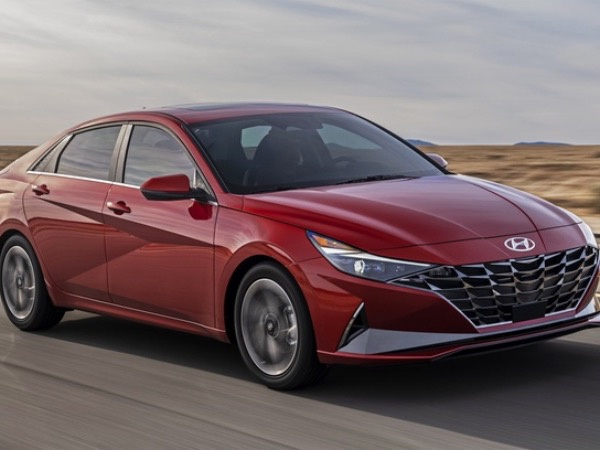 Hyundai Elantra là 'Ôtô của năm'