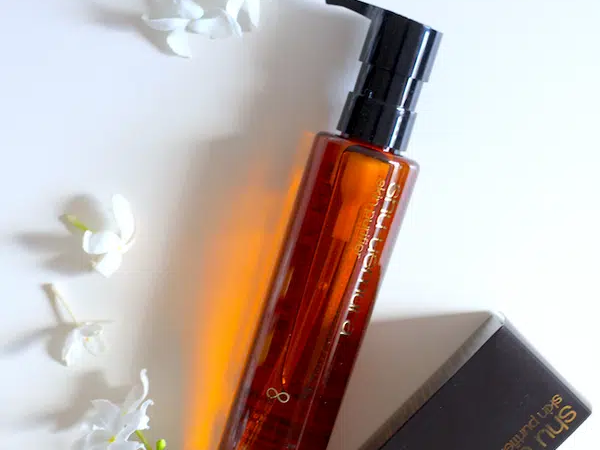 5 sản phẩm tẩy trang dịu nhẹ hợp mọi loại da, hội nối mi cũng nên rinh ngay vì không làm bong mi nối