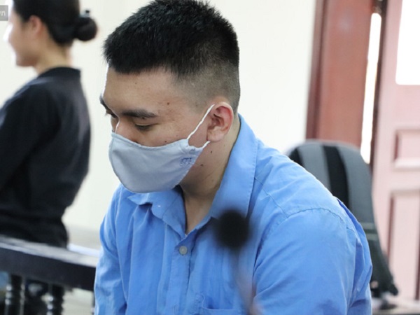 Phẫn nộ nhóm đối tượng đạp chân vào bụng cô gái đang mang thai để tra tấn, VKS đề nghị mức án cao nhất đến 30 năm tù