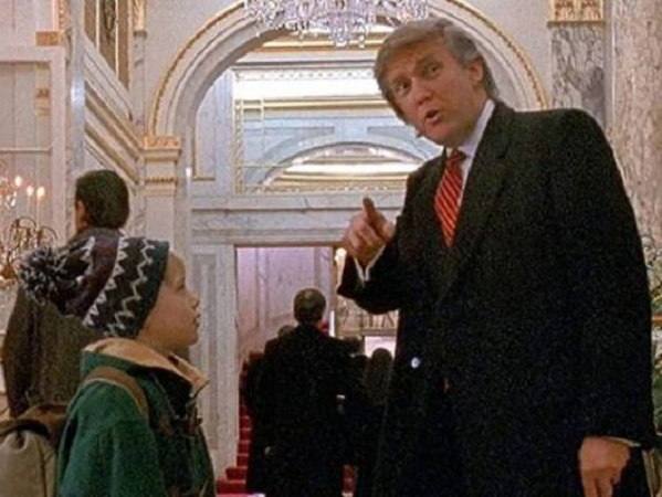Người hâm mộ đòi thay vai Tổng thống Donald Trump trong 'Ở nhà một mình'