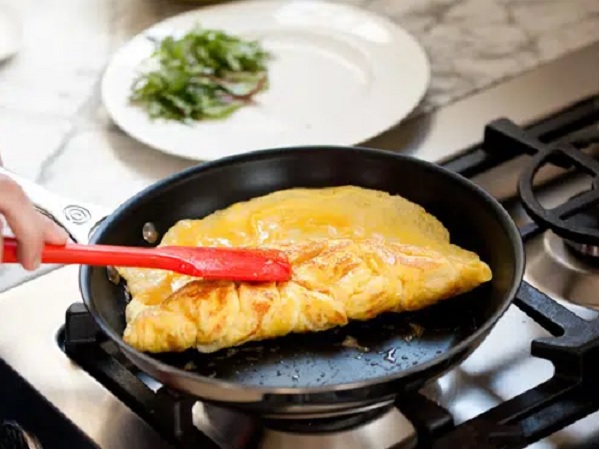 Tế bào ung thư có thể hình thành từ 4 vật dụng nhà bếp: Tất cả đều vô cùng quen thuộc, cả gia đình bạn đang dùng hàng ngày