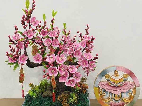 Hoa đào len sợi, giá chục triệu vẫn khó mua chơi Tết