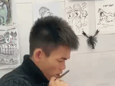 Anh chăn bò Soytiet trổ tài vẽ tranh khiến dân tình mắt tròn mắt dẹt, nhân vật trong tranh cực kì đặc biệt