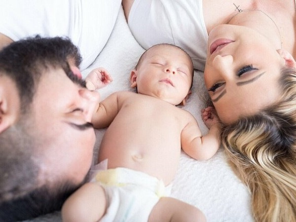 Số con ảnh hưởng đến giấc ngủ phụ nữ thế nào