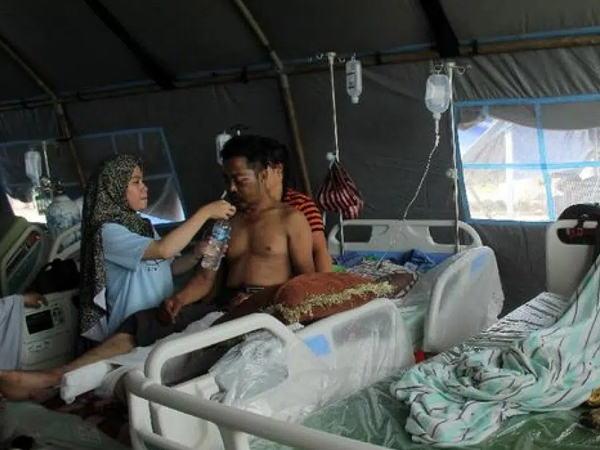 Nạn nhân vụ động đất ở Indonesia tăng lên 73 người