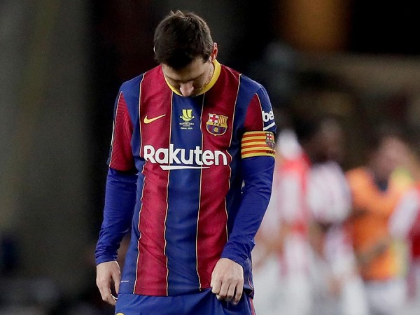Cầu thủ Athletic Bilbao mỉa mai: 'Messi lĩnh thẻ đỏ vì bất lực'
