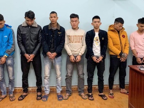 Khởi tố 7 đối tượng bắt giữ người cướp tài sản do mâu thuẫn trong lúc đánh bạc