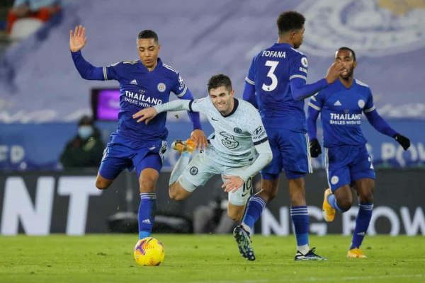 Chelsea lại thua: Lampard vẫn chưa biết dùng tiền!