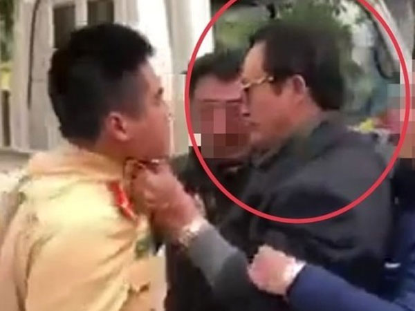 Phạt Chi cục trưởng say xỉn, tát CSGT Tuyên Quang
