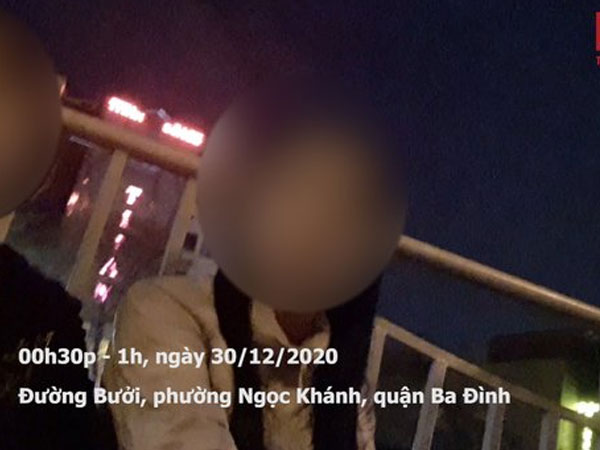 Clip: Độc chiêu gạ tình, mời mọc 'mua dâm' của cặp đôi gái mại dâm trên đường Bưởi