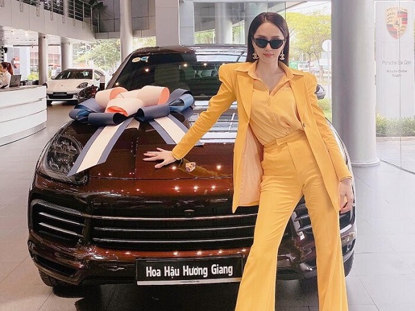 Điểm danh những sao Việt mua xế hộp 'bạo tay' nhất