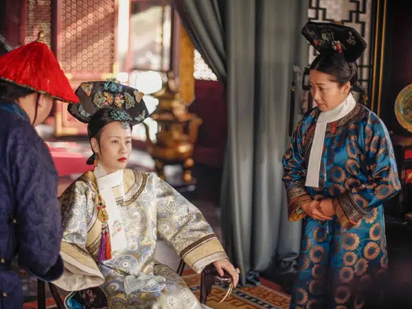 Trong cuộc chiến giành quyền lực xuyên suốt lịch sử Trung Hoa, đa số các Hoàng đế đều thất bại trước Thái hậu, rốt cuộc là vì điều gì?