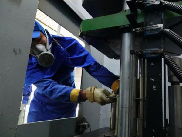 Tận thấy nơi sản xuất pháo hoa của Quân đội cung ứng ra thị trường