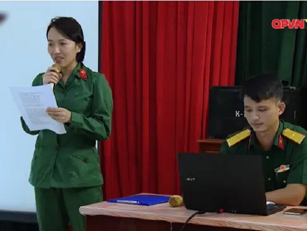 Sao nhập ngũ: Diệu Nhi tố 'trai đẹp' quân nhân dạy nhạc được BTC o bế, 'hát tông điếc' nhưng được cắt bỏ để giữ hình ảnh