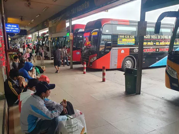 Toàn cảnh xe, tàu Tết trước cao điểm