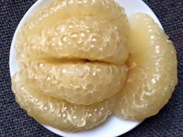 Bưởi tốt nhưng có thể biến thành 'độc dược' nếu ăn theo các cách sau