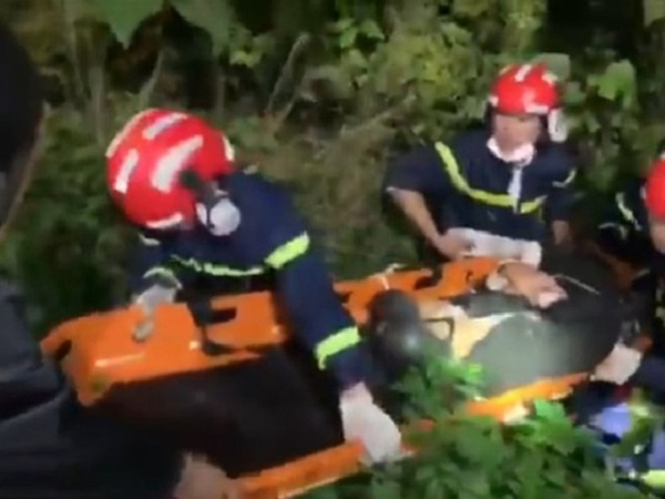 Nam thanh niên rơi xuống vực ở núi Sơn Trà