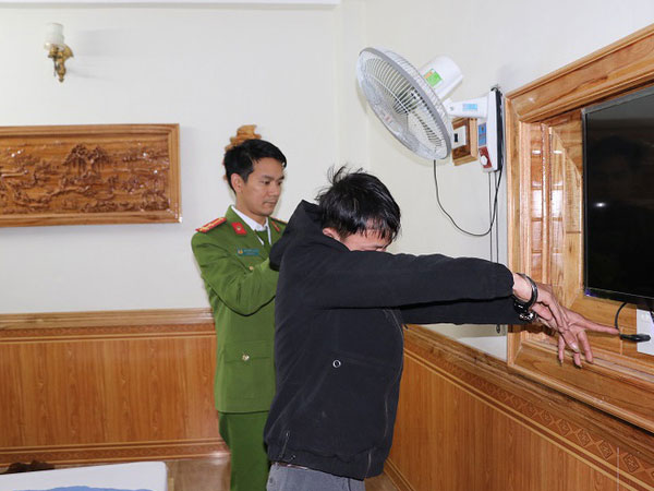 Vụ lộ 79 đoạn clip 'nóng' trong nhà nghỉ: 2 đối tượng khai gì?