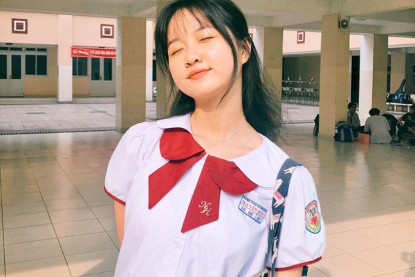 Lâm Thanh Mỹ sau 5 năm đóng Tôi Thấy Hoa Vàng Trên Cỏ Xanh: Đã thành học sinh cấp 3 nhưng gương mặt hack tuổi, đi đóng phim nhưng không bỏ bê chuyện học