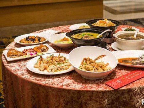 Đến ra mắt gia đình bạn trai, cô gái nhìn thấy món ăn được tiếp đãi lập tức bỏ về và đòi chia tay, được dân mạng ủng hộ nhiệt liệt