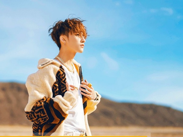 Sơn Tùng M-TP unfollow Thiều Bảo Trâm, Hải Tú thành cô gái Việt duy nhất được 'Sếp' nhấn theo dõi