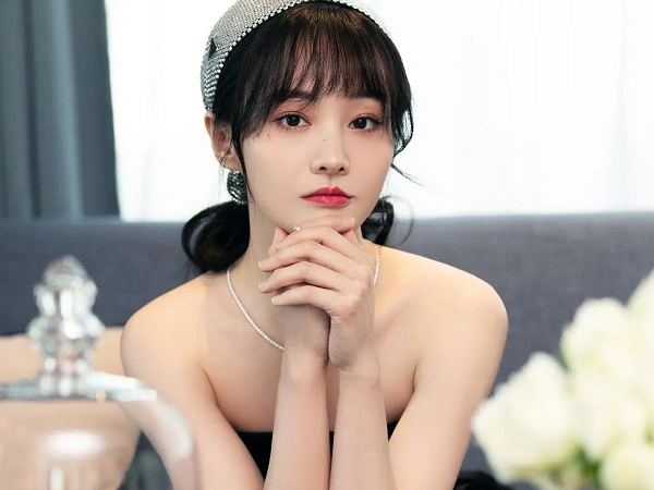 Cùng lộ chuyện có con nhưng Trịnh Sảng có cách hành xử nhẫn tâm trong khi giọng ca 'Tam sinh tam thế' lại khiến nhiều người nể phục