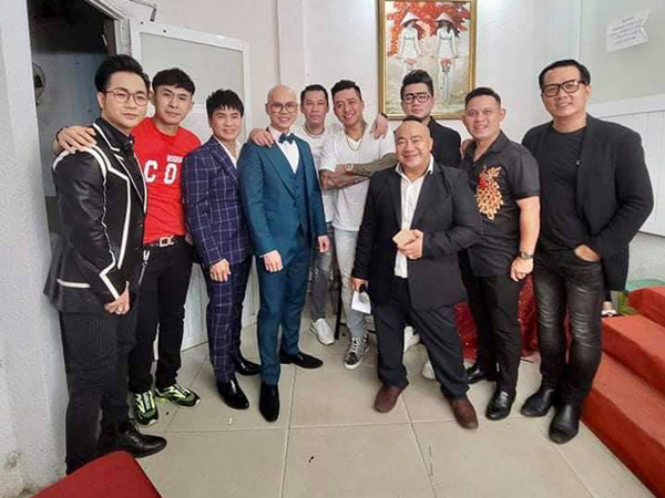 Tuấn Hưng, Phan Đinh Tùng cùng dàn sao Việt cùng góp mặt trong đêm nhạc gây quỹ cho 3 con cố ca sĩ Vân Quang Long