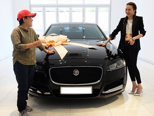 Bóc giá xế hộp của 'yêu nữ hàng hiệu' Thiều Bảo Trang