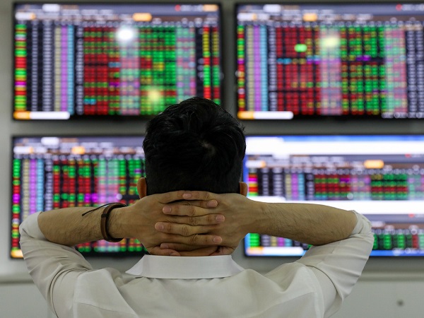 VN-Index mất gần 40 điểm