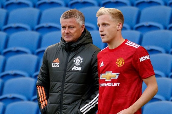 HLV Solskajer chứng minh tài quản trị trong việc 'dỗ dành" Van de Beek