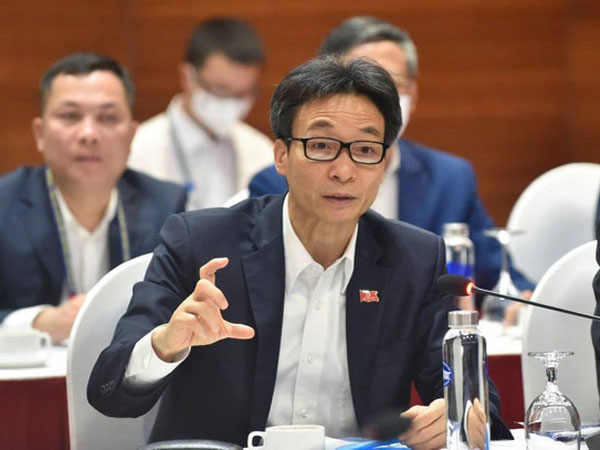Phó Thủ tướng Vũ Đức Đam: Ổ dịch ở Hải Dương, Quảng Ninh nghiêm trọng hơn trước