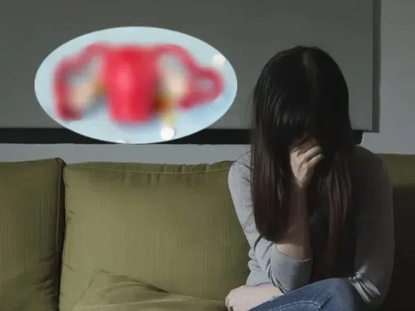 Người phụ nữ lần nào đi vệ sinh cũng thấy một 'miếng thịt' rơi khỏi vùng kín, 5 năm sau mới phát hiện sự thật đáng sợ