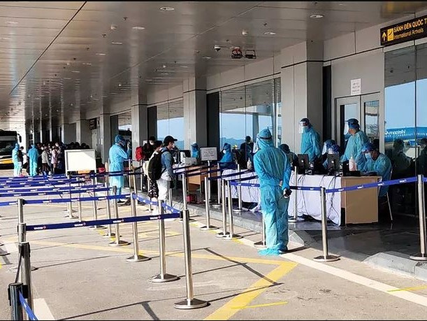 Bệnh nhân 1553 không trực tiếp tham gia đón người về từ vùng dịch