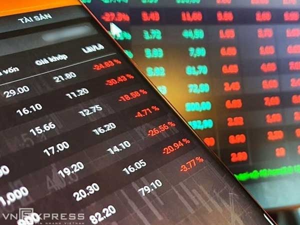 'Nhiều người xem phiên chứng khoán giảm kỷ lục là cơ hội'