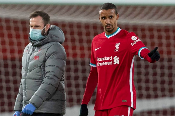 Liverpool tiếp tục mất nốt 2 trung vệ vì chấn thương