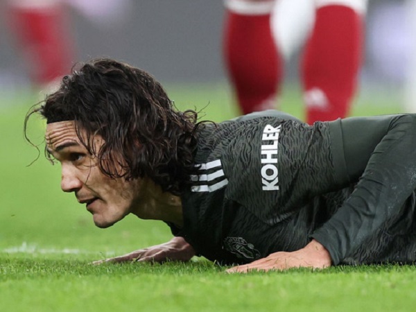 Mất điểm trước Arsenal, Man United bị Man City bỏ xa trong cuộc đua vô địch