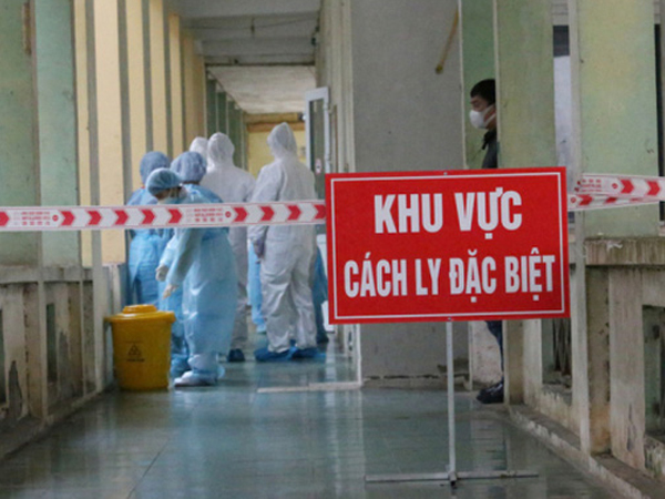 Sáng 31/1, thêm 14 ca mắc COVID-19 mới ngoài cộng đồng, trong đó Hà Nội có 5 ca