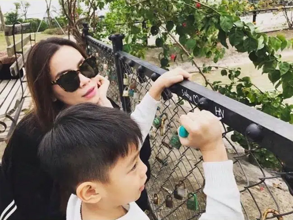 Hồ Ngọc Hà tiết lộ cứ nhìn thấy Subeo là rơi nước mắt