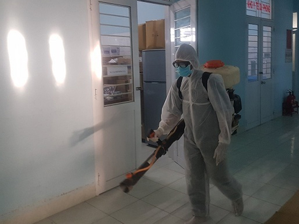 Bình Định: Nâng mức cách ly lên 21 ngày đối với người đến từ vùng dịch, cho học sinh, sinh viên nghỉ Tết sớm