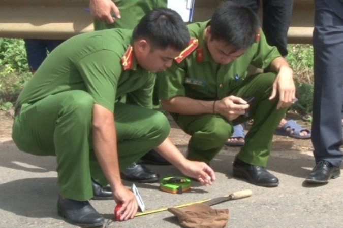 Thanh niên bị đâm chết vì nói chuyện gia đình người khác trên bàn nhậu