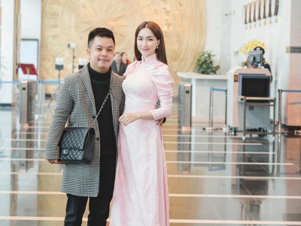 Hoà Minzy quả chịu chi: Lương thưởng cho quản lý thôi cũng 400 triệu, Tết ấm no là đây chứ đâu!