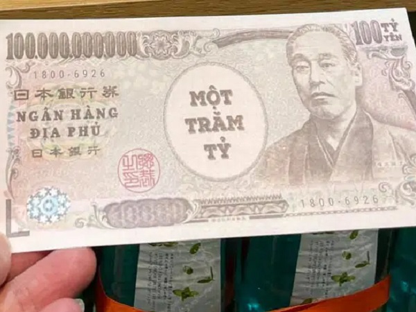 Cửa hàng ở Hà Nội chơi lớn tặng 'tiền tỷ' cho khách và ý nghĩa bất ngờ phía sau
