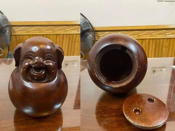 Nhìn em trai hì hục đút lợn gỗ, nam thanh niên cay đắng hồi tưởng lại quá khứ 'đau đớn' 14 năm trước cùng nỗi băn khoăn có nên nhắc nhở hay không