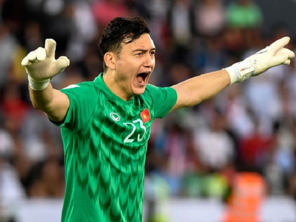 Sắp hết thời hạn 10 ngày, sếp lớn Muangthong tuyên bố cứng rắn với Đặng Văn Lâm