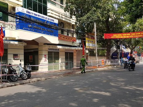 Hải Dương thông báo khẩn tìm người đến 12 quán karaoke liên quan ca mắc Covid-19