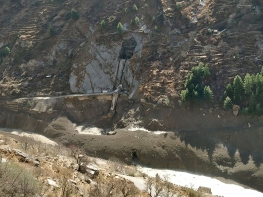 Vỡ sông băng Himalaya, 150 người có thể đã chết